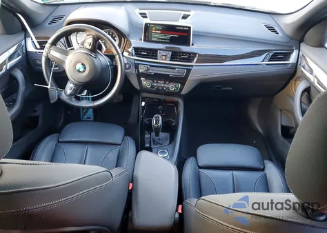 2020 BMW X1 xDrive28I z USA, uszkodzony, nr VIN WBXJG9C07L5P86180